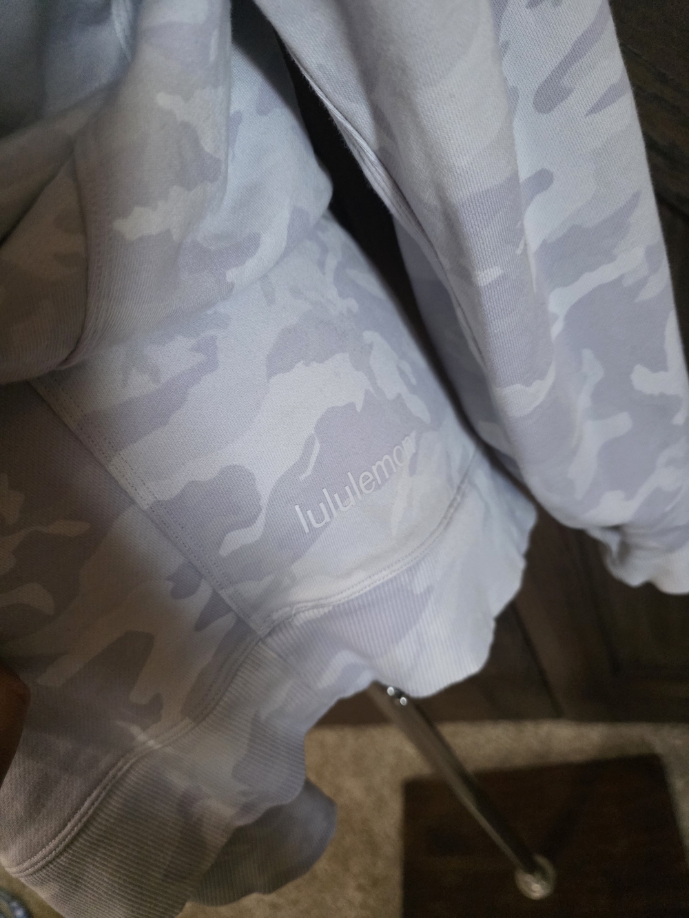 Lululemon Oversized Camo Crewneck Sweatshirt - Picture 2 of 2